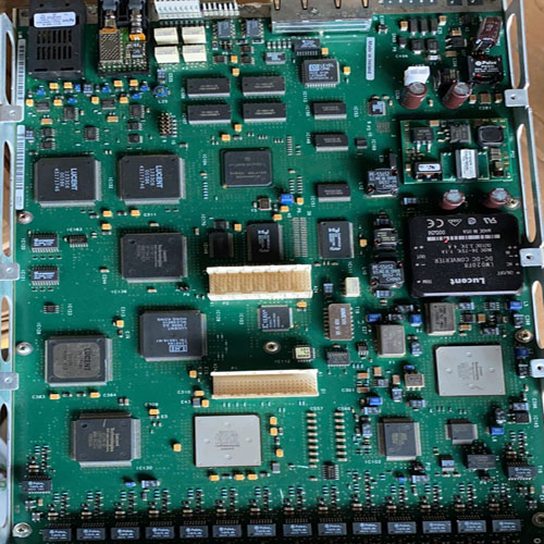 新泾镇线路板回收 PCB板回收 各种边角料回收